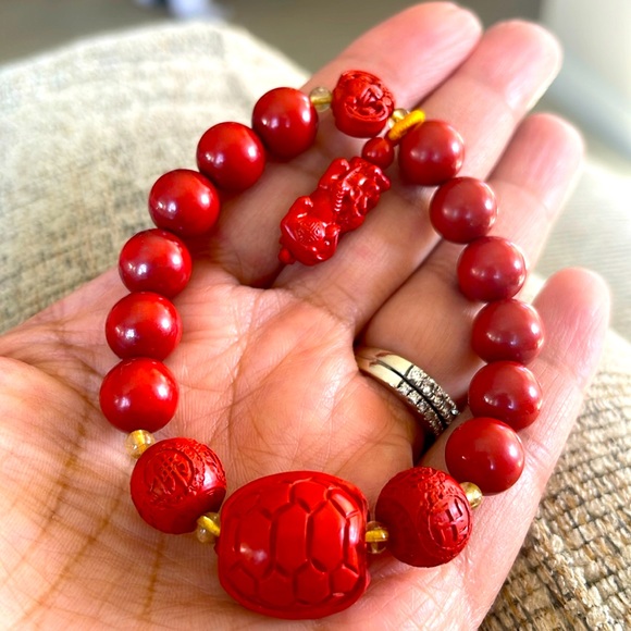 100% Cinnabar with piyao - Picture 1 of 5